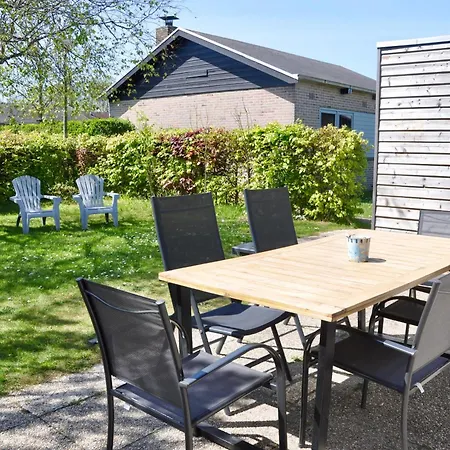 Holiday home Boerenslag 22 *