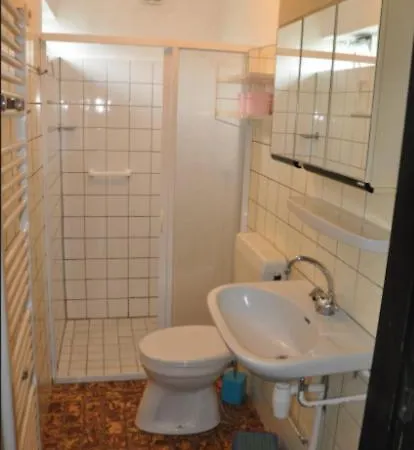 Boerenslag 22 Holiday home Sint Maartensvlotbrug